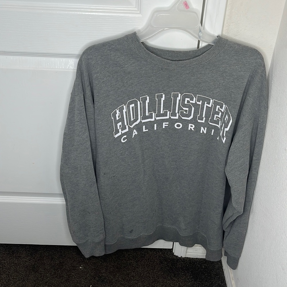 oversized sweatshirt